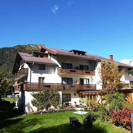 Gaestehaus Truskaller Hotel Mallnitz Ngoại thất bức ảnh