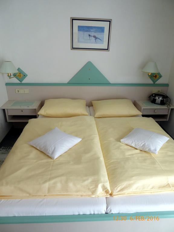 Gaestehaus Truskaller Hotel Mallnitz Ngoại thất bức ảnh